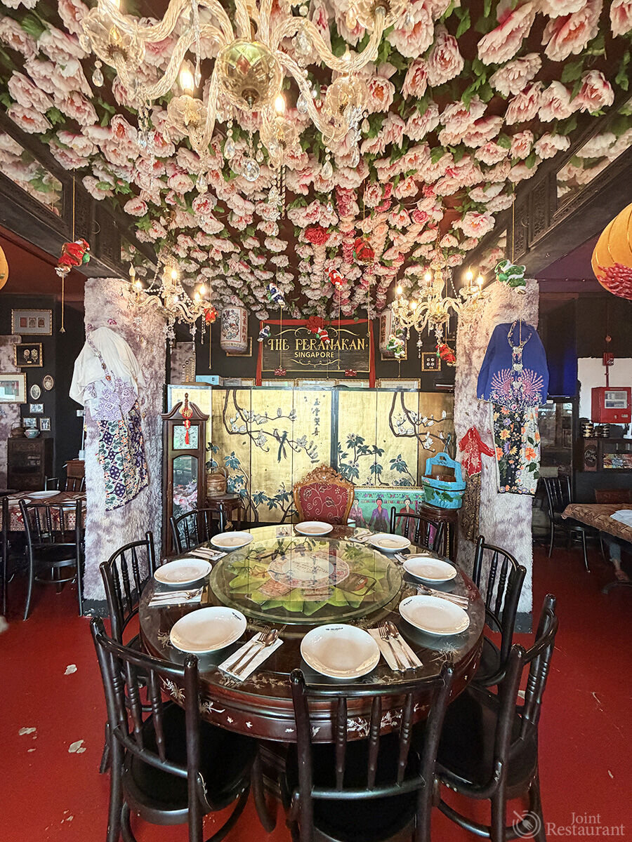 シンガポールの隠れた名店！プラナカン料理の真髄を味わう旅